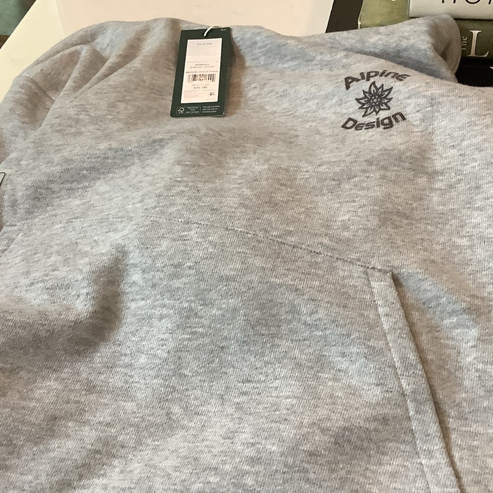 Alpine Design Light Gray Pullover Hoodie. Women’s, brand new. - Picture 2 of 3